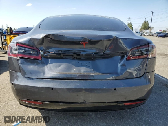 2018 Tesla Model S 75D с VIN 5YJSA1E21JF234804, выставлен на аукционе Copart как лот 56966355 с пробегом 56 379 миль миль и Списание • Salvage title. История ставок и продаж доступна на DreamBid. Изображение 6.