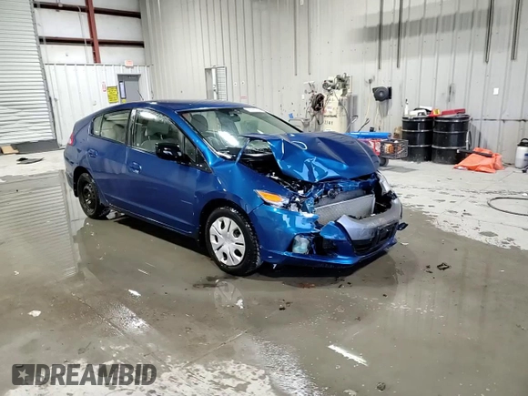 2013 Honda Insight with VIN JHMZE2H33DS005253, listed as a Copart auction lot 88088245 with 179,041 mi miles and Salvage title. Bid and sale history available at DreamBid. Image 13.