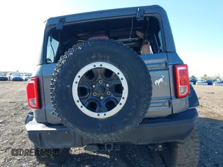 2022 Ford Bronco with VIN 1FMEE5DP0NLB85017, listed as a IAAI auction lot 41932975 with 22,514 mi miles. Bid and sale history available at carsss.com. Image 16.