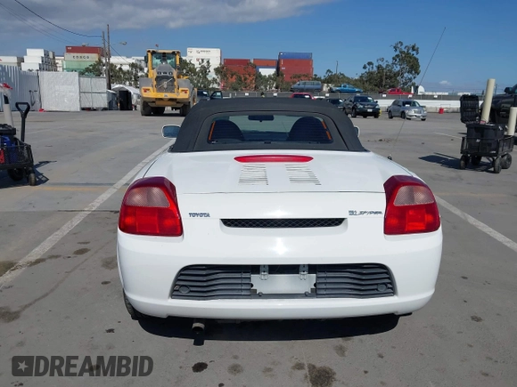 2002 Toyota MR2 z VIN JTDFR320120045045, wystawiony jako IAAI lot #42227577 z przebiegiem 128 095 mil mil oraz . Historia ofert i sprzedaży dostępna na DreamBid. Obrazek 16.