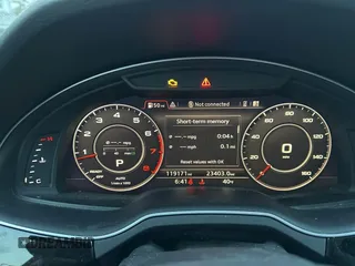 2017 Audi Q7 Premium Plus с VIN WA1LAAF78HD031810, выставлен на аукционе IAAI как лот 41808807 с пробегом 119 171 миль миль и . История ставок и продаж доступна на DreamBid. Изображение 7.