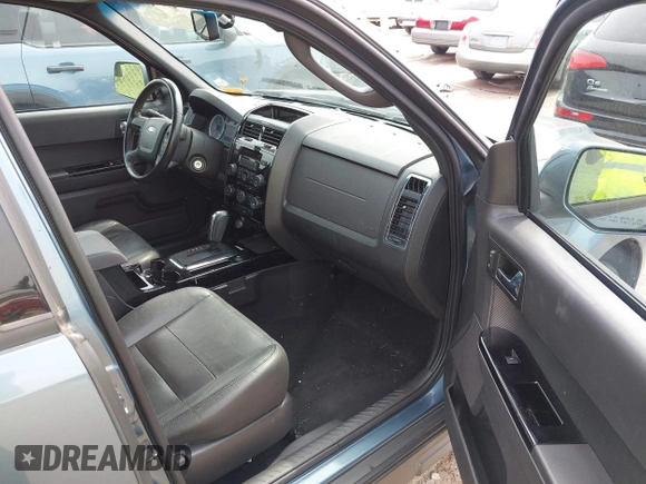 2011 Ford Escape Limited with VIN 1FMCU0EG3BKA49641, listed as a IAAI auction lot 42474740 with 186,522 mi miles and . Bid and sale history available at DreamBid. Image 5.