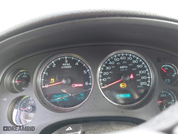 2013 Chevrolet Suburban LT with VIN 1GNSKJE70DR284785, listed as a IAAI auction lot 41838484 with 113,696 mi miles. Bid and sale history available at carsss.com. Image 7.