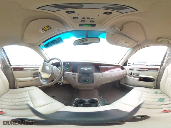 2004 Lincoln Town Car Signature with VIN 1LNHM81WX4Y606532, listed as a Copart auction lot 49666775 with 47,509 mi miles and Salvage Title. Bid and sale history available at carsss.com. Image 12.