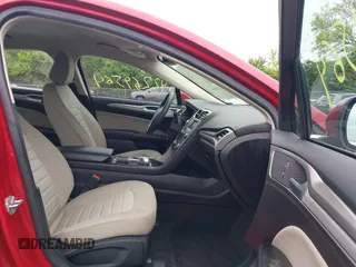 2020 Ford Fusion S с VIN 3FA6P0G77LR110627, выставлен на аукционе IAAI как лот 42269564 с пробегом 43 815 миль миль и . История ставок и продаж доступна на DreamBid. Изображение 5.