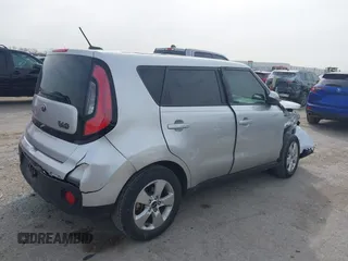 2019 Kia Soul with VIN KNDJN2A28K7023246, listed as a IAAI auction lot 41724935 with 59,580 mi miles. Bid and sale history available at carsss.com. Image 4.