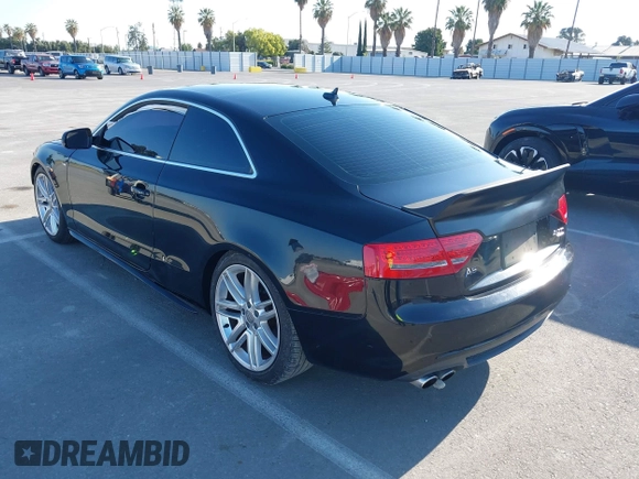 2011 Audi A5 Prestige z VIN WAUWFAFR7BA003895, wystawiony jako IAAI lot #42472546 z przebiegiem 93 168 mil mil oraz . Historia ofert i sprzedaży dostępna na DreamBid. Obrazek 3.