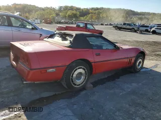 1990 Chevrolet Corvette z VIN 1G1YY3384L5111942, wystawiony jako Copart lot #75481214 z przebiegiem 91 731 mil mil oraz Szkoda całkowita • Salvage title. Historia ofert i sprzedaży dostępna na DreamBid. Obrazek 3.