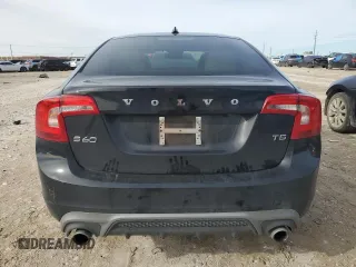 2018 Volvo S60 Dynamic with VIN YV126MFLXJ2452294, listed as a Copart auction lot 83219994 with 35,482 mi miles and Salvage Title. Bid and sale history available at carsss.com. Image 6.