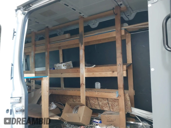 2019 Ford Transit Cargo with VIN 1FTBW3XG4KKA66859, listed as a IAAI auction lot 41940297 with 175,609 mi miles. Bid and sale history available at carsss.com. Image 8.