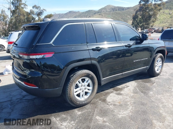 2023 Jeep Grand Cherokee Altitude with VIN 1C4RJHAG0PC513708, listed as a IAAI auction lot 41718535 with 33,133 mi miles and . Bid and sale history available at DreamBid. Image 4.