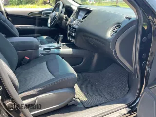 2017 Nissan Pathfinder SV z VIN 5N1DR2MN7HC694474, wystawiony jako Copart lot #59940715 z przebiegiem 136 706 mil mil oraz Czysty tytuł • Clean title. Historia ofert i sprzedaży dostępna na DreamBid. Obrazek 5.