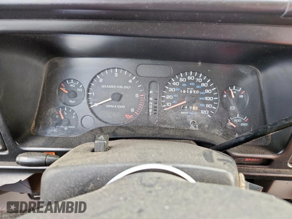 1996 Dodge 1500 z VIN 3B7HF13Z2TG185637, wystawiony jako Copart lot #61014135 z przebiegiem 191 810 mil mil oraz Szkoda całkowita • Salvage title. Historia ofert i sprzedaży dostępna na DreamBid. Obrazek 9.
