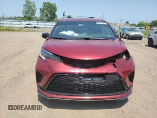 2022 Toyota Sienna XSE with VIN 5TDXRKEC2NS080621, listed as a Copart auction lot 60717445 with 209,119 mi miles and Non repairable. Bid and sale history available at DreamBid. Image 5.