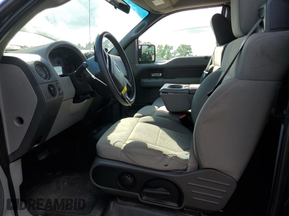 2008 Ford F-150 STX z VIN 1FTRX14W28FB44956, wystawiony jako Copart lot #54774165 z przebiegiem 137 384 mil mil oraz Szkoda całkowita • Salvage title. Historia ofert i sprzedaży dostępna na DreamBid. Obrazek 7.