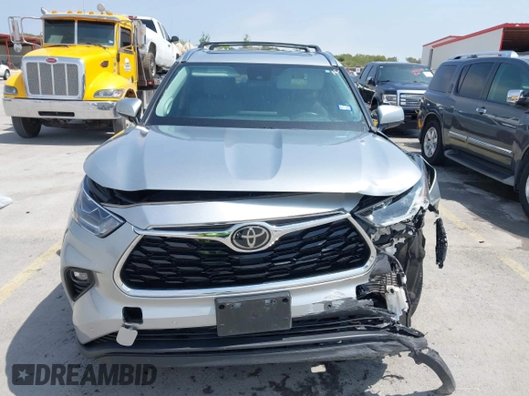 2021 Toyota Highlander Limited z VIN 5TDYZRAH1MS526643, wystawiony jako IAAI lot #41920215 z przebiegiem 34 730 mil mil oraz . Historia ofert i sprzedaży dostępna na DreamBid. Obrazek 6.