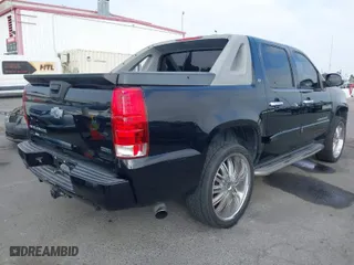 2008 Chevrolet Avalanche LTZ with VIN 3GNEC12038G146276, listed as a IAAI auction lot 40596759 with 1 mi miles. Bid and sale history available at carsss.com. Image 4.