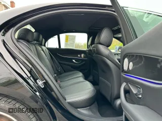 2019 Mercedes-Benz E 450 with VIN WDDZF6JB1KA490993, listed as a Copart auction lot 55786235 with 106,756 mi miles and Clean Title. Bid and sale history available at DreamBid. Image 8.
