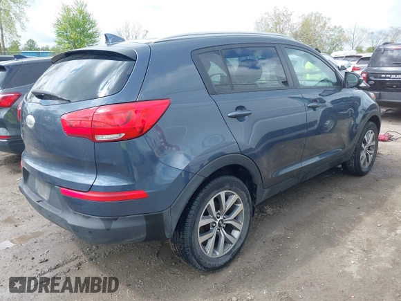 2014 Kia Sportage LX with VIN KNDPB3AC2E7647405, listed as a IAAI auction lot 42151049 with 102,724 mi miles and . Bid and sale history available at carsss.com. Image 4.
