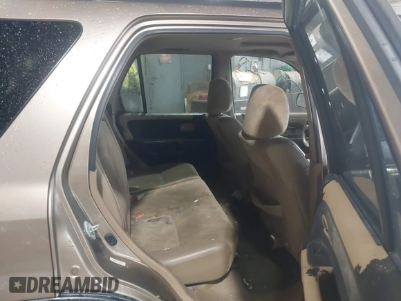 2004 Honda CR-V EX with VIN SHSRD78864U230415, listed as a IAAI auction lot 42205876 with 255,154 mi miles and . Bid and sale history available at carsss.com. Image 8.