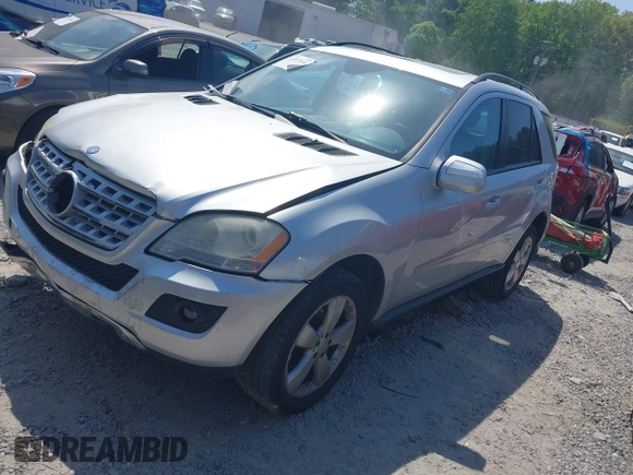 2009 Mercedes-Benz M 350 with VIN 4JGBB86E69A507248, listed as a IAAI auction lot 42077634 with 124,279 mi miles and . Bid and sale history available at DreamBid. Image 2.