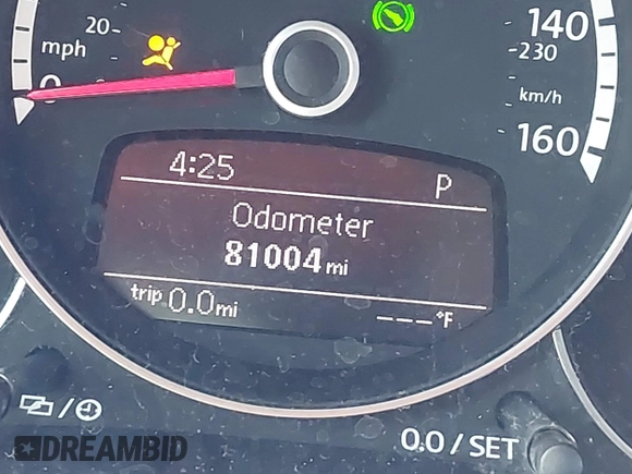 2013 Volkswagen Beetle 2.5L w/Sun/Sound/Nav with VIN 3VWJX7AT5DM606119, listed as a IAAI auction lot 41970253 with 81,004 mi miles and . Bid and sale history available at DreamBid. Image 16.