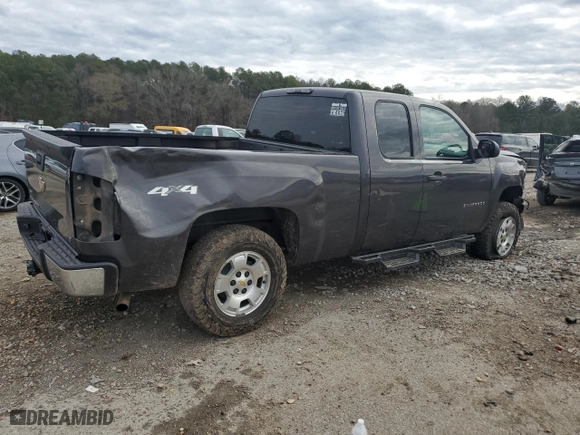 2010 Chevrolet Silverado 1500 LT with VIN 1GCSKSE36AZ165369, listed as a Copart auction lot 88552565 with 123,152 mi miles and Salvage Title. Bid and sale history available at carsss.com. Image 3.