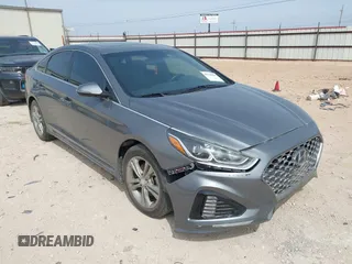 2019 Hyundai Sonata Sport z VIN 5NPE34AFXKH753127, wystawiony jako IAAI lot #41730006 z przebiegiem 223 878 mil mil oraz . Historia ofert i sprzedaży dostępna na DreamBid. Obrazek 1.