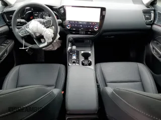 2025 Lexus NX 250 Premium z VIN 2T2GDCAZ0SC017127, wystawiony jako Copart lot #64791325 z przebiegiem 9 735 mil mil oraz Szkoda całkowita • Salvage title. Historia ofert i sprzedaży dostępna na DreamBid. Obrazek 8.
