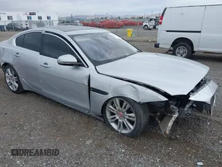 2019 Jaguar XE 25t Premium with VIN SAJAD4FX3KCP50256, listed as a IAAI auction lot 41725257 with 47,986 mi miles. Bid and sale history available at carsss.com. Image 1.