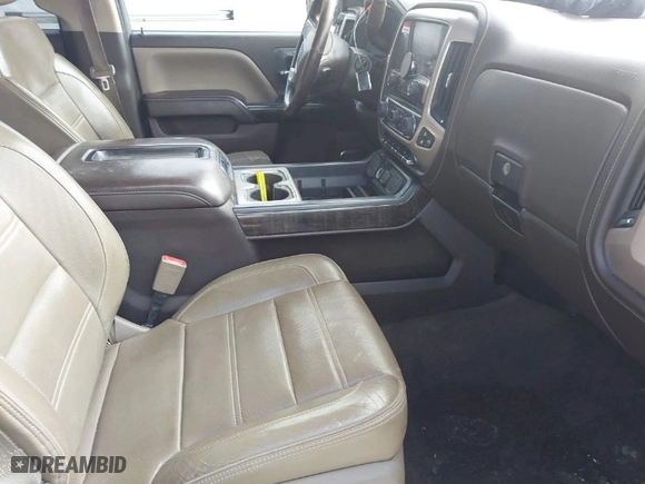 2015 GMC Sierra 1500 Denali with VIN 3GTU2WEJ4FG408134, listed as a IAAI auction lot 41584972 with 290,829 mi miles. Bid and sale history available at carsss.com. Image 5.