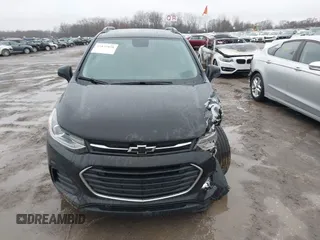 2022 Chevrolet Trax LT with VIN KL7CJPSM5NB525079, listed as a IAAI auction lot 41835898 with 45,432 mi miles and . Bid and sale history available at carsss.com. Image 12.