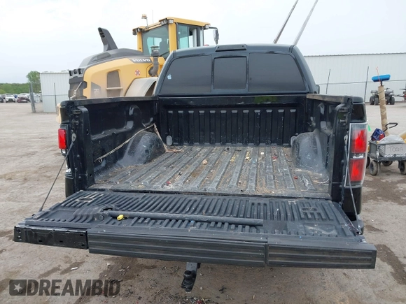 2011 Ford F-150 XL with VIN 1FTFW1EF2BKD73530, listed as a IAAI auction lot 42070854 with 272,088 mi miles and . Bid and sale history available at DreamBid. Image 17.