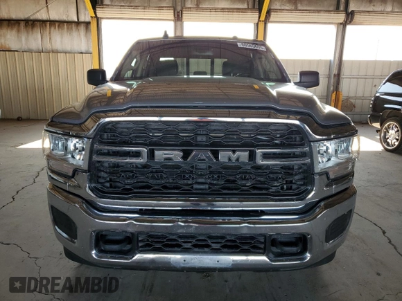 2020 Ram 2500 Tradesman z VIN 3C6UR5CL9LG148231, wystawiony jako Copart lot #60565695 z przebiegiem 172 705 mil mil oraz Czysty tytuł • Clean title. Historia ofert i sprzedaży dostępna na DreamBid. Obrazek 5.