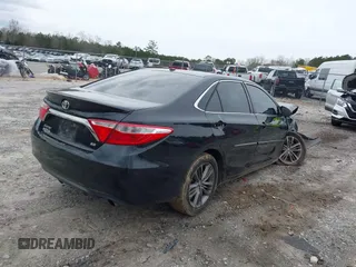 2015 Toyota Camry XLE with VIN 4T1BF1FKXFU495374, listed as a IAAI auction lot 41860680 with 181,507 mi miles. Bid and sale history available at carsss.com. Image 4.