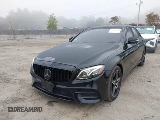 2018 Mercedes-Benz E with VIN WDDZF4KB7JA343160, listed as a IAAI auction lot 40470996 with 56,274 mi miles. Bid and sale history available at carsss.com. Image 6.