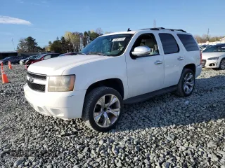 2008 Chevrolet Tahoe 1LT with VIN 1GNFC13J18R257002, listed as a Copart auction lot 50501195 with 216,091 mi miles and Salvage title. Bid and sale history available at DreamBid. Image 1.