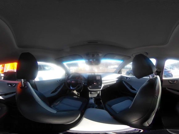 2020 Hyundai Ioniq Limited with VIN KMHC85LJXLU073635, listed as a IAAI auction lot 41371618 with 33,518 mi miles and . Bid and sale history available at DreamBid. Image 19.