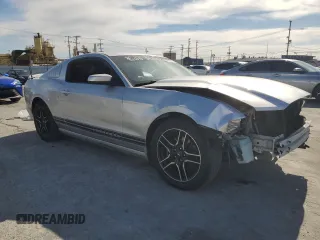 2014 Ford Mustang V6 with VIN 1ZVBP8AM8E5284876, listed as a Copart auction lot 46442325 with 120,078 mi miles and Salvage Title. Bid and sale history available at carsss.com. Image 4.