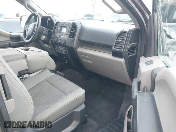 2016 Ford F-150 XL with VIN 1FTEX1CP0GKE47040, listed as a IAAI auction lot 41777463 with 169,579 mi miles and . Bid and sale history available at carsss.com. Image 5.