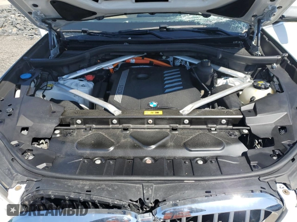 2021 BMW X5 xDrive45e with VIN 5UXTA6C02M9F03198, listed as a Copart auction lot 51805015 with 42,350 mi miles and Salvage Title. Bid and sale history available at DreamBid. Image 12.