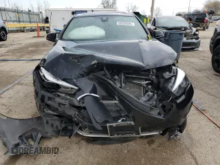 2021 BMW 2 Series 228i xDrive with VIN WBA73AK00M7H32960, listed as a Copart auction lot 52205695 with 39,240 mi miles and Salvage title. Bid and sale history available at DreamBid. Image 5.