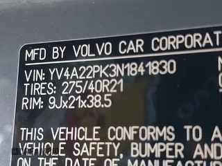 2022 Volvo XC90 Momentum with VIN YV4A22PK3N1841830, listed as a IAAI auction lot 41758654 with 59,862 mi miles and . Bid and sale history available at DreamBid. Image 8.