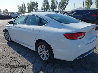 2015 Chrysler 200 Limited with VIN 1C3CCCAB2FN743877, listed as a IAAI auction lot 42000812 with 70,222 mi miles. Bid and sale history available at carsss.com. Image 3.