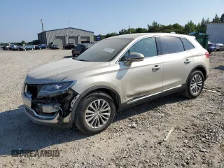 2017 Lincoln MKX Select z VIN 2LMPJ6KRXHBL50806, wystawiony jako Copart lot #66912774 z przebiegiem 90 864 mil mil oraz Szkoda całkowita • Salvage title. Historia ofert i sprzedaży dostępna na DreamBid. Obrazek 1.