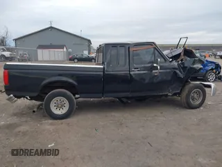 1990 Ford F-150 with VIN 1FTEX15NXLKB49682, listed as a IAAI auction lot 41898579 with 32,935 mi miles and . Bid and sale history available at DreamBid. Image 13.