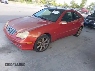 2003 Mercedes-Benz C 230 Kompressor with VIN WDBRN40J13A519175, listed as a IAAI auction lot 42139012 with Not provided miles and . Bid and sale history available at DreamBid. Image 2.