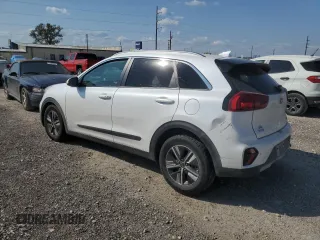 2020 Kia Niro EX Premium with VIN KNDCE3LC8L5421039, listed as a Copart auction lot 71419004 with 104,070 mi miles and Salvage Title. Bid and sale history available at carsss.com. Image 2.