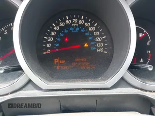 2009 Suzuki Grand Vitara z VIN JS3TE042894100428, wystawiony jako IAAI lot #42476230 z przebiegiem 151 799 mil mil oraz . Historia ofert i sprzedaży dostępna na DreamBid. Obrazek 7.