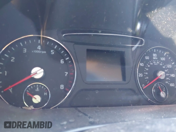 2018 Kia Sorento LX with VIN 5XYPG4A50JG387396, listed as a IAAI auction lot 40848247 with Not Provided miles and . Bid and sale history available at DreamBid. Image 7.